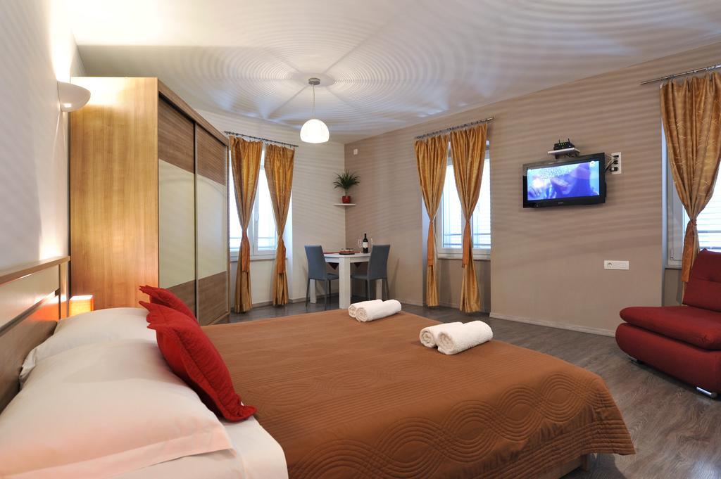 Rooms & Apartments 72 Zadar Luaran gambar